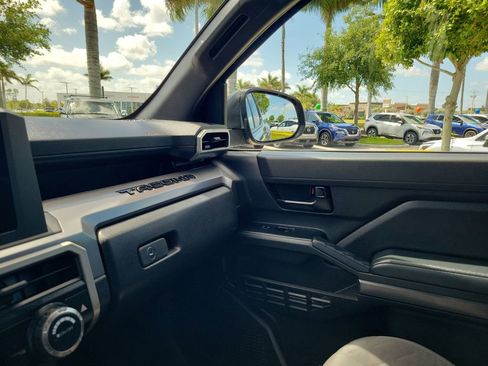 Used 2024 Toyota Tacoma SR5 RWD image 33