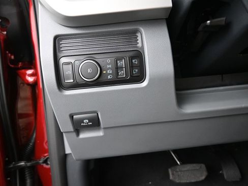 New 2026 Ford F250 XLT image 43