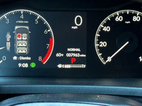 Certified 2025 Honda Pilot Sport image 28