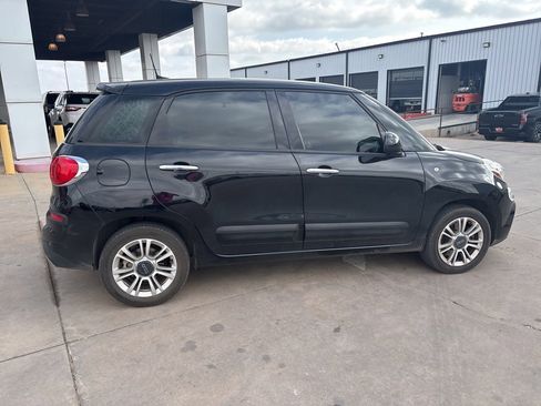 Used 2020 FIAT 500L Pop image 6