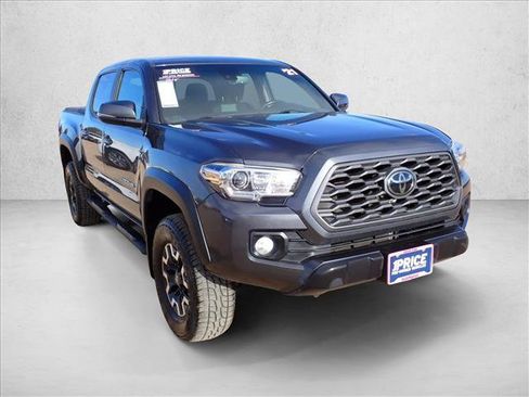 Used 2021 Toyota Tacoma TRD Off-Road image 3