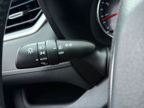 Used 2019 Toyota RAV4 XLE Premium w/ Cold Weather Package AWD/4WD image 27