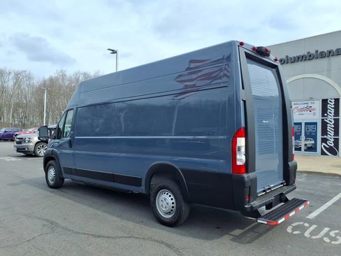 Used 2024 RAM ProMaster 3500 FWD image 2