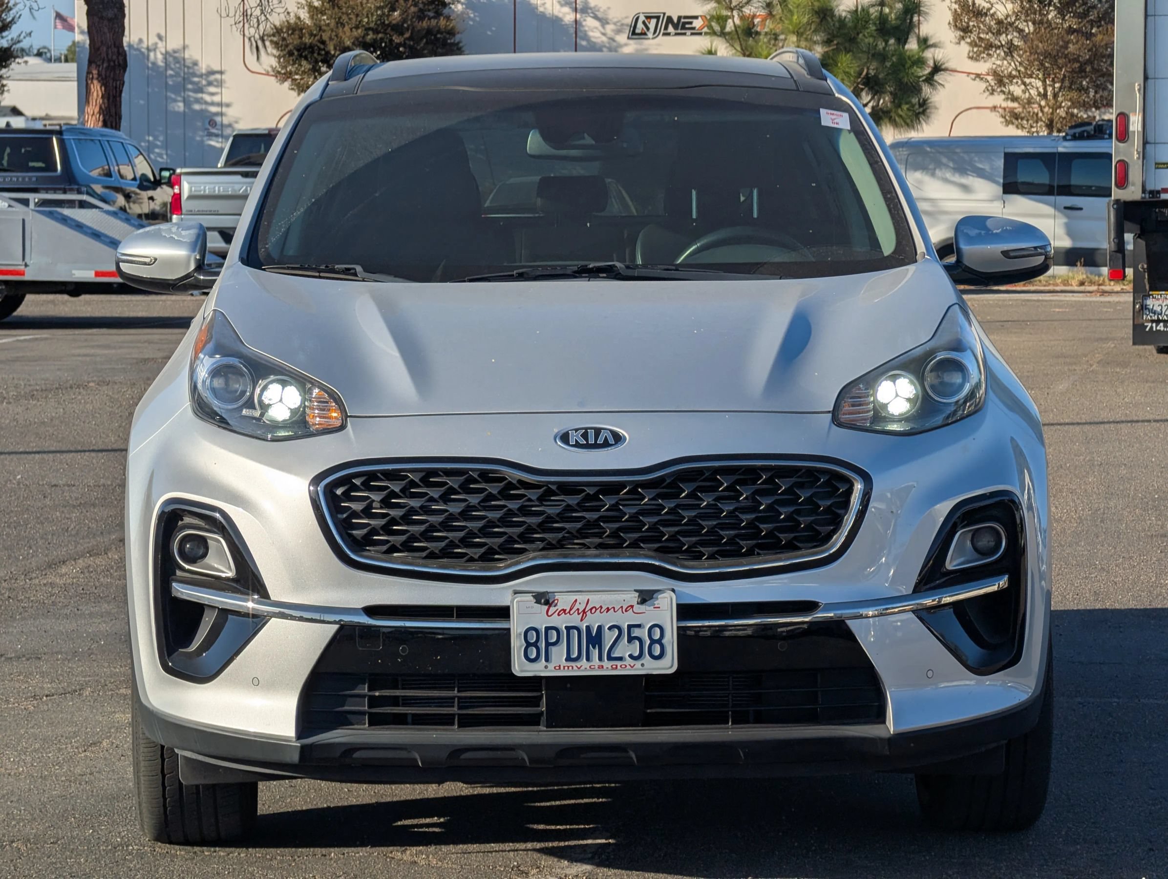 Used 2020 Kia Sportage EX w/ EX Technology Package FWD image 2