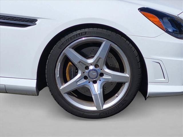 Used 2014 Mercedes-Benz SLK 250 image 16