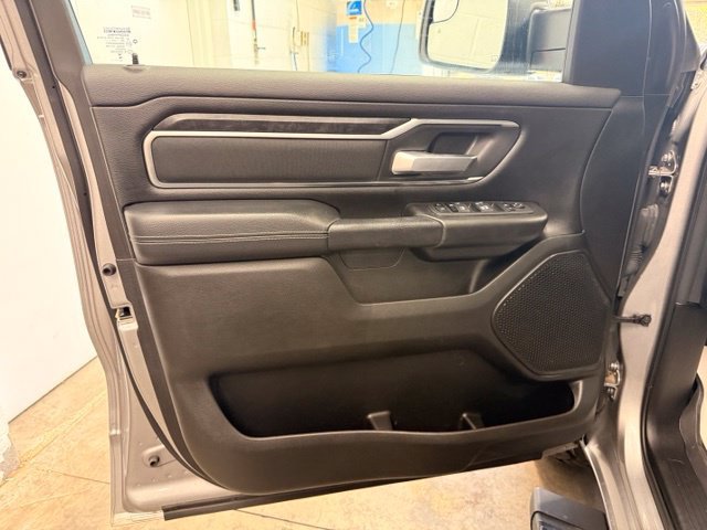 Used 2024 RAM 1500 Big Horn AWD/4WD image 10