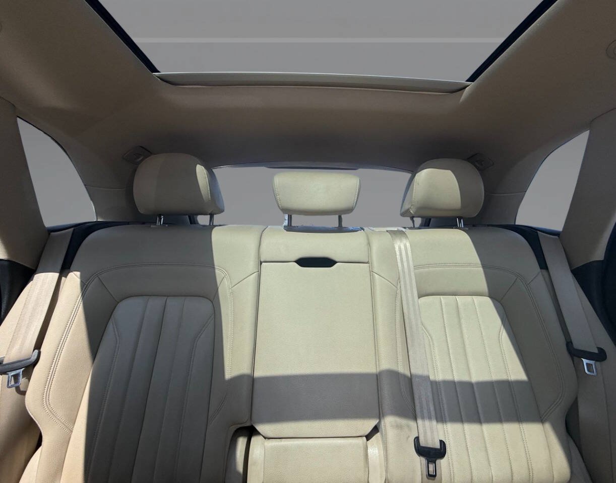 Used 2019 Audi Q5 2.0T Premium w/ Convenience Package AWD/4WD image 31