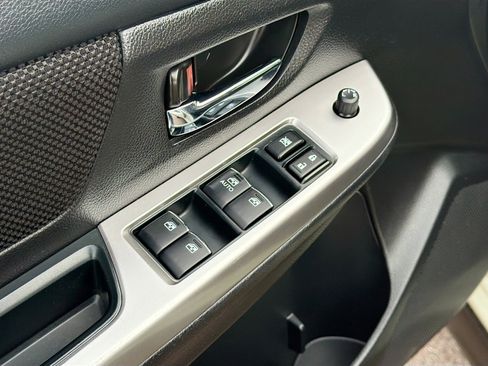 Used 2017 Subaru Crosstrek 2.0i Premium w/ Moonroof Package AWD/4WD image 15