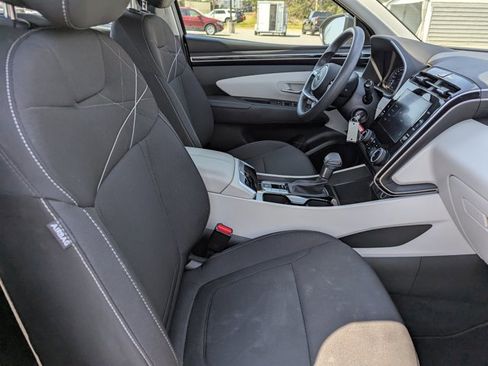 Used 2023 Hyundai Tucson SE image 27