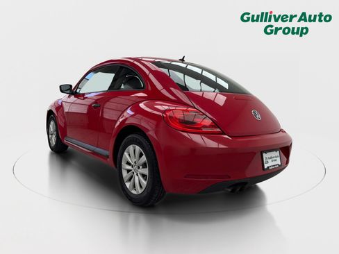 Used 2015 Volkswagen Beetle 1.8T Classic FWD image 5