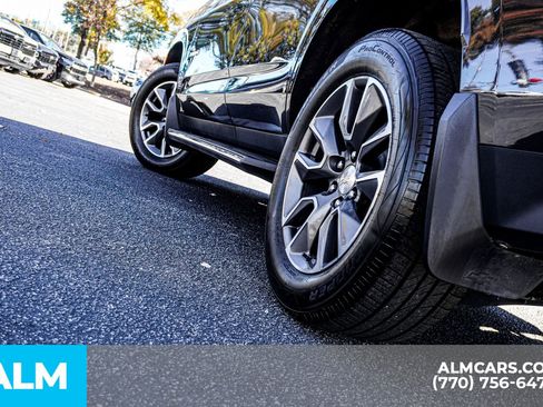 Used 2023 Chevrolet Tahoe LS image 14