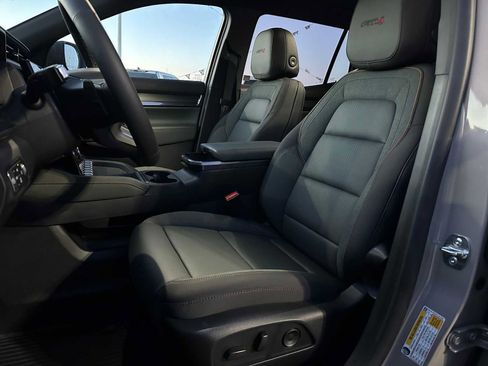 New 2026 GMC Terrain AT4 w/ Convenience Package III image 21