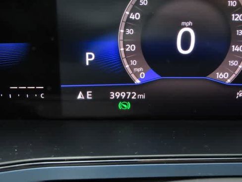 Used 2022 Volkswagen Taos SE AWD/4WD image 27