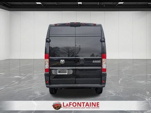 New 2026 RAM ProMaster 2500 w/ Convenience Group image 4