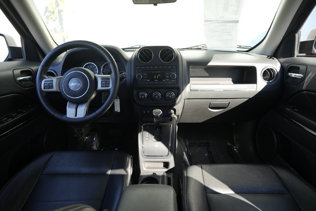 Used 2012 Jeep Patriot Limited AWD/4WD image 38