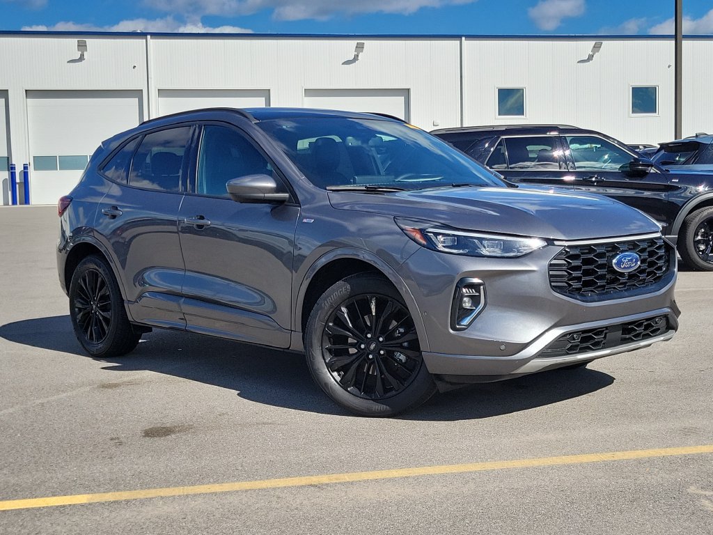 Certified 2023 Ford Escape ST-Line Elite w/ Premium Technology Package AWD/4WD image 34