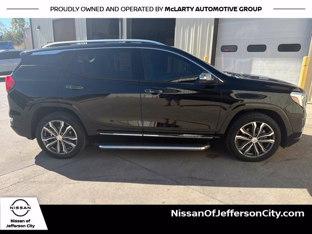 Used 2018 GMC Terrain Denali w/ Advanced Safety Package AWD/4WD image 5
