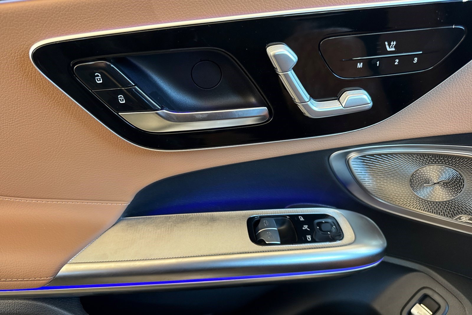New 2027 Mercedes-Benz CLE 450 4MATIC Coupe image 13