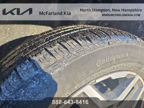 Used 2023 Hyundai Santa Fe Limited image 29