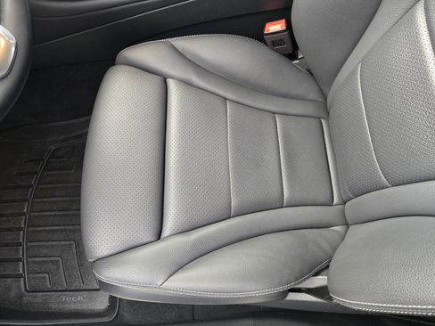 Certified 2022 Mercedes-Benz GLC 300 4MATIC image 12