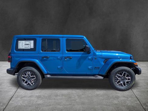 New 2025 Jeep Wrangler Sahara image 3