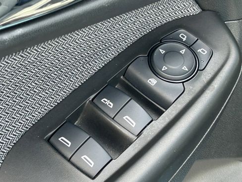 Used 2025 Chevrolet TrailBlazer LT image 23