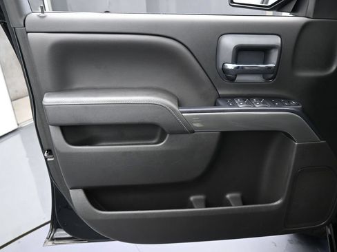 Used 2018 Chevrolet Silverado 1500 LT w/ All Star Edition RWD image 13