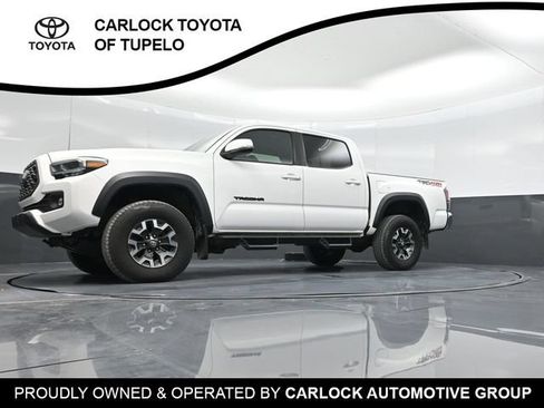Used 2023 Toyota Tacoma TRD Off-Road AWD/4WD image 43