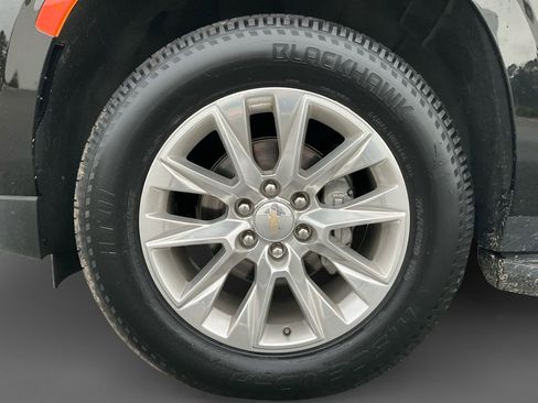 Used 2024 Chevrolet Tahoe Premier image 15