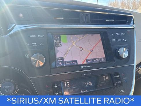 Used 2014 Toyota Avalon Limited image 17