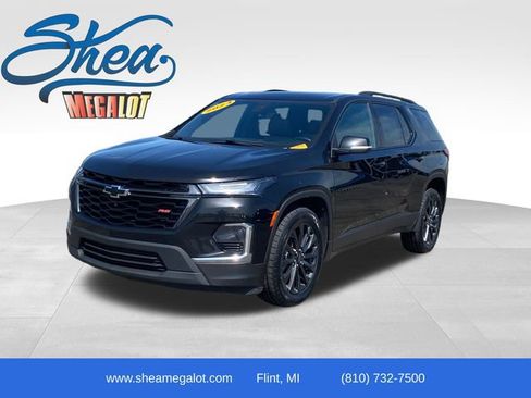 Used 2023 Chevrolet Traverse RS AWD/4WD image 1