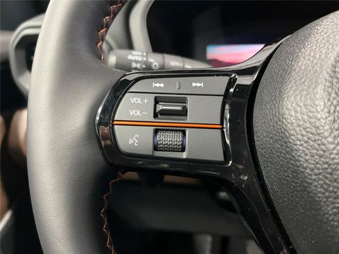 Used 2026 Honda Pilot TrailSport image 19
