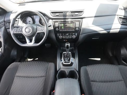 Used 2018 Nissan Rogue SV w/ Premium Package AWD/4WD image 45