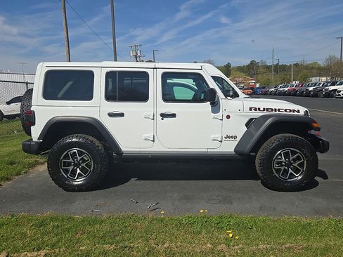 New 2026 Jeep Wrangler Unlimited Rubicon AWD/4WD image 5