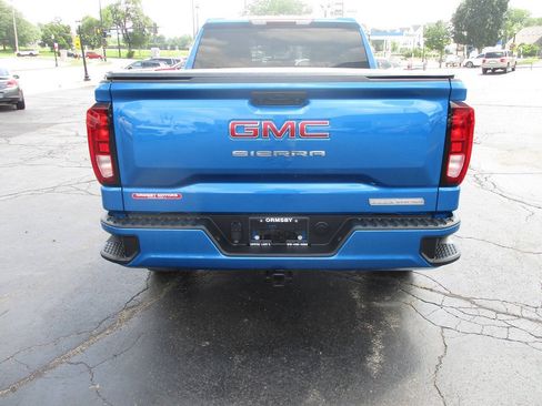 Used 2023 GMC Sierra 1500 Elevation AWD/4WD image 9