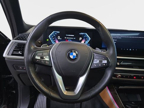 Used 2024 BMW X5 xDrive40i w/ Premium Package AWD/4WD image 16