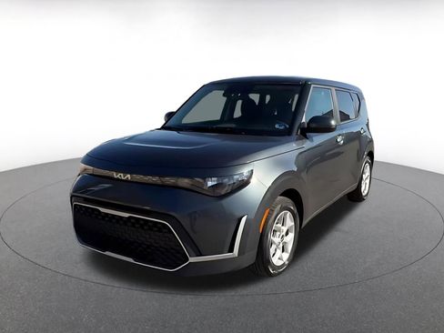 Used 2025 Kia Soul LX w/ LX Technology Package image 7