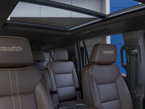 New 2026 Chevrolet Suburban High Country w/ Sun And Tow Package image 24