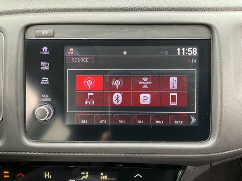 Used 2022 Honda HR-V EX image 19