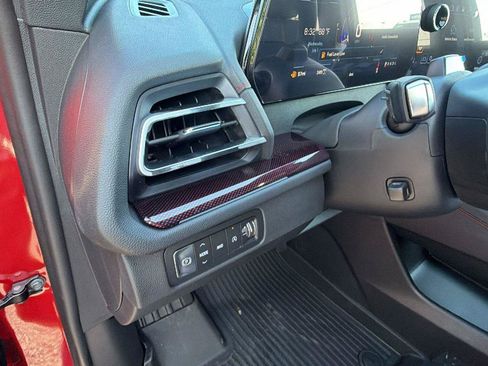 New 2026 Chevrolet Traverse RS w/ LPO, Floor Liner Package AWD/4WD image 22