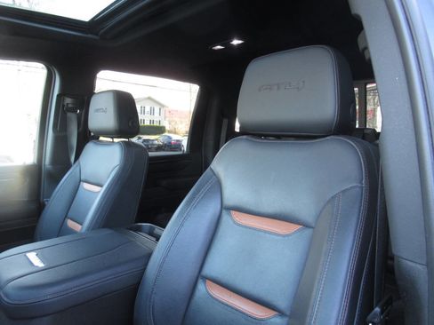 Used 2024 GMC Sierra 2500 AT4 w/ AT4 Premium Plus Package image 29