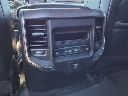New 2026 RAM 1500 Laramie AWD/4WD image 22