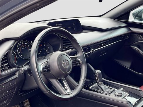 Used 2024 MAZDA MAZDA3 s image 9