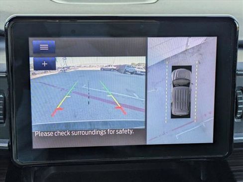 Used 2023 Ford Explorer Limited image 14