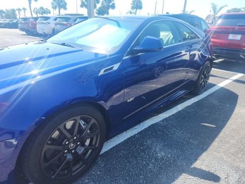 Used 2013 Cadillac CTS V RWD image 4