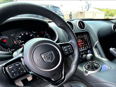 Used 2015 Dodge Viper SRT-10 RWD image 9