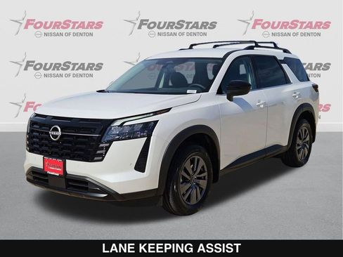 New 2026 Nissan Pathfinder SV image 9