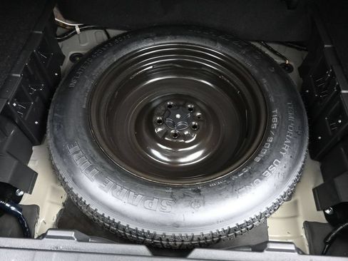 Used 2022 Nissan Murano SV FWD image 44