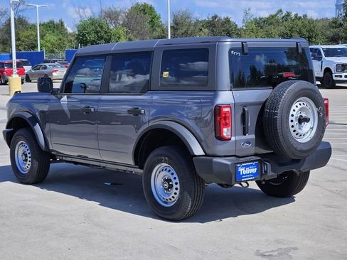 New 2025 Ford Bronco 4-Door image 4