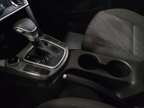 Used 2022 Kia Seltos LX image 26